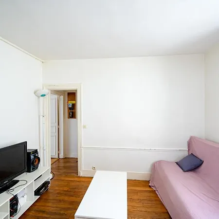 Apartamento Bright Apt Near The Batignolles París