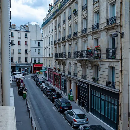 Bright Apt Near The Batignolles